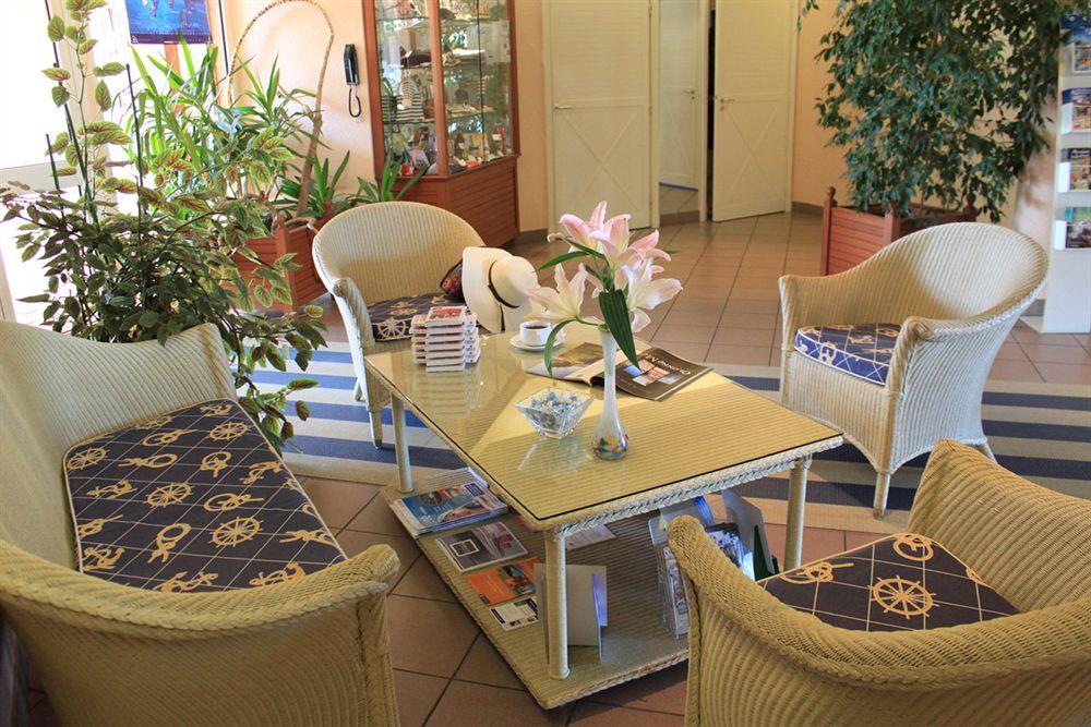The Originals Boutique, Hotel Admiral'S, لي سابلِ دولونْ المظهر الخارجي الصورة