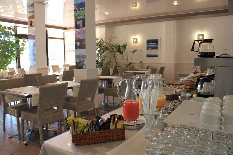 The Originals Boutique, Hotel Admiral'S, لي سابلِ دولونْ المظهر الخارجي الصورة
