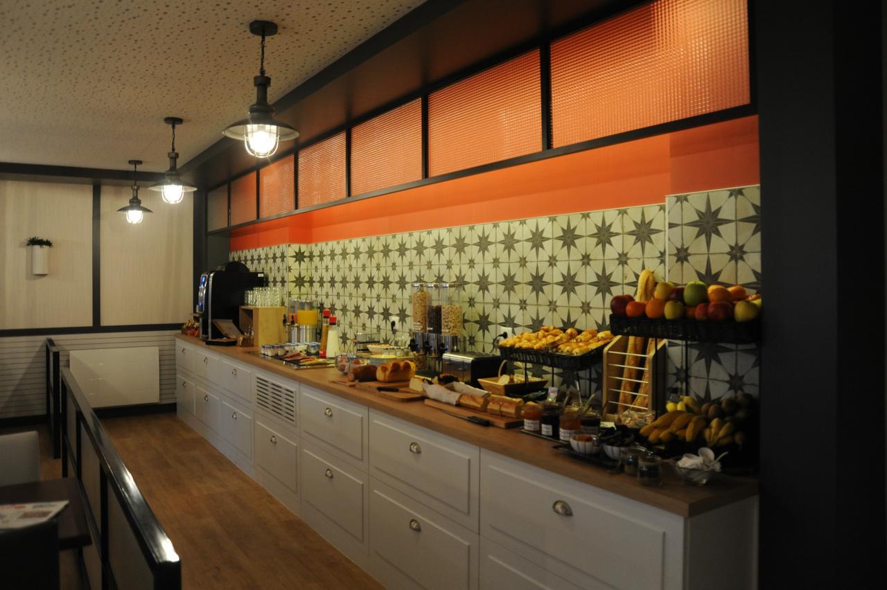 The Originals Boutique, Hotel Admiral'S, لي سابلِ دولونْ المظهر الخارجي الصورة